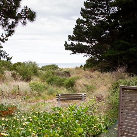 Pacific View By Tiny Away Villa Leithfield Exterior photo